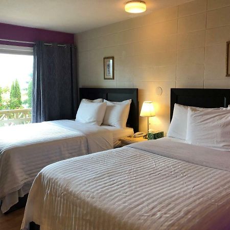 Holiday House Motel Ladysmith Extérieur photo