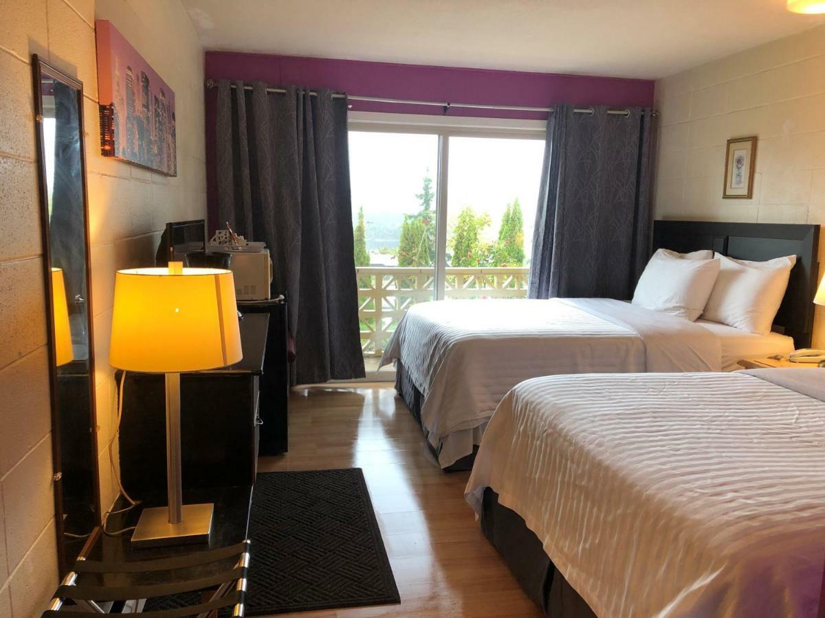 Holiday House Motel Ladysmith Extérieur photo